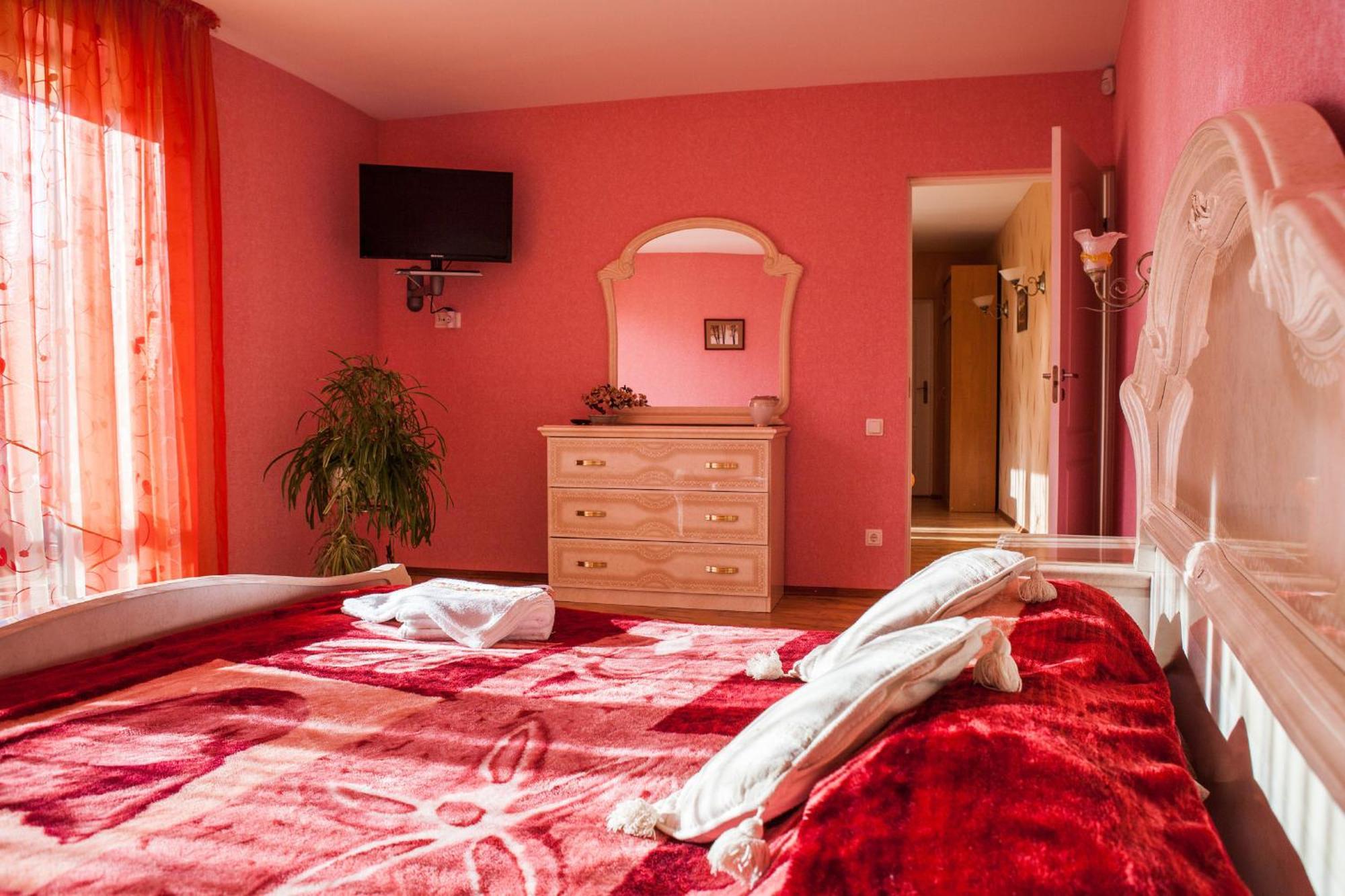 Vila Sraige パランガ 部屋 写真